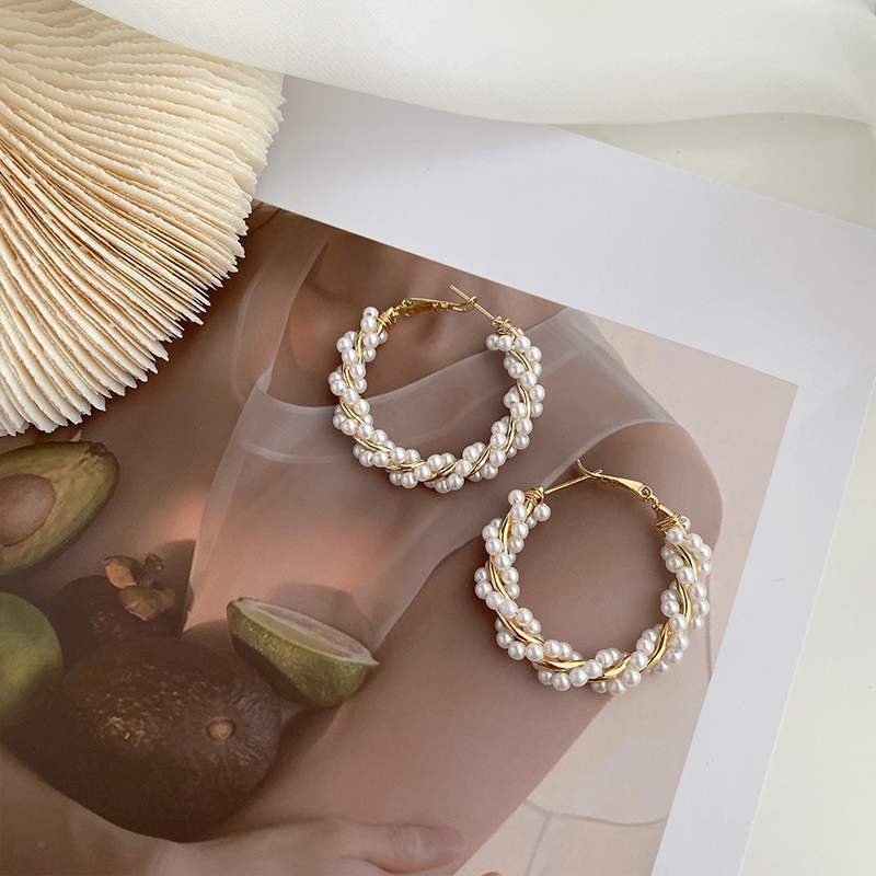 Pearl Circle Earrings, Female Earrings, High-end Exaggerated Earrings, Round Earrings