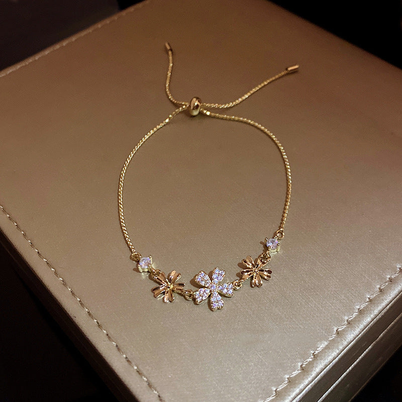 Fashion Flower Personalized Bracelet Female