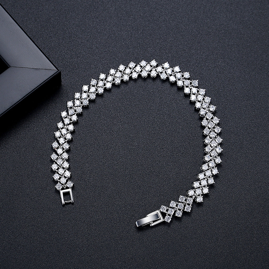 Copper Inlaid Zircon Crystal Bracelet Fashion Simple
