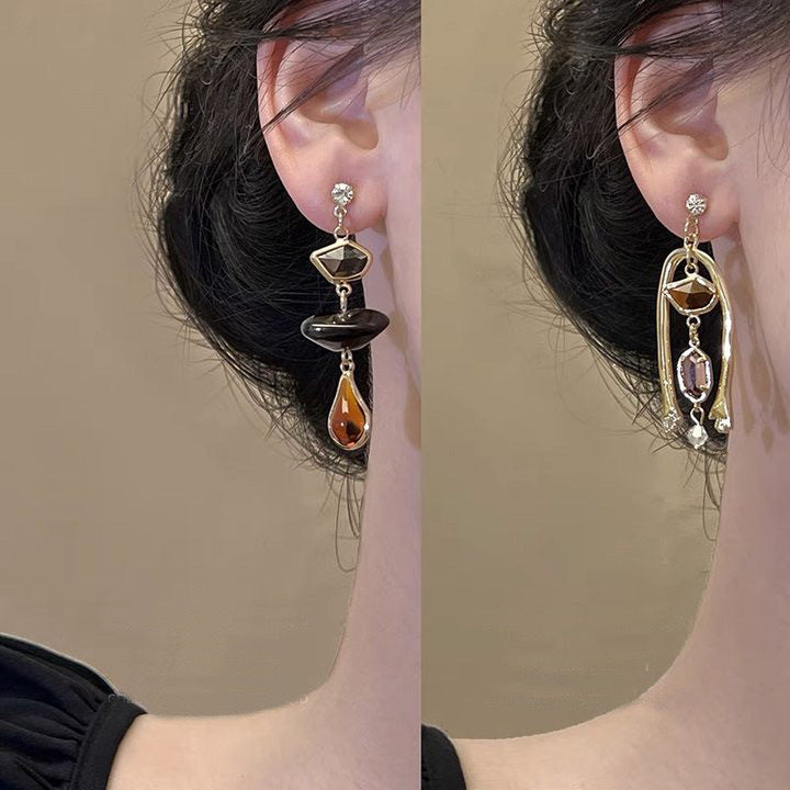Retro Niche Minimalist-style Asymmetric Zircon Stud Earrings