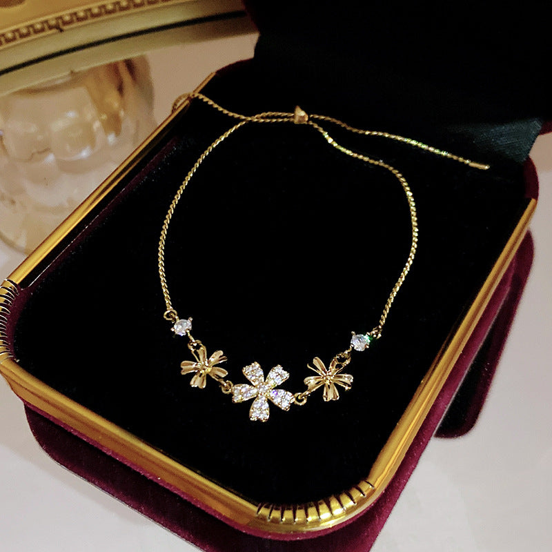 Fashion Flower Personalized Bracelet Female